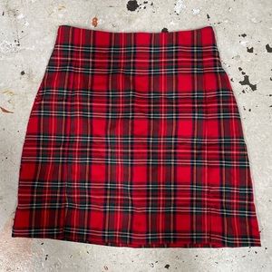Brandy Melville Plaid Skirt - Size Small/ 26